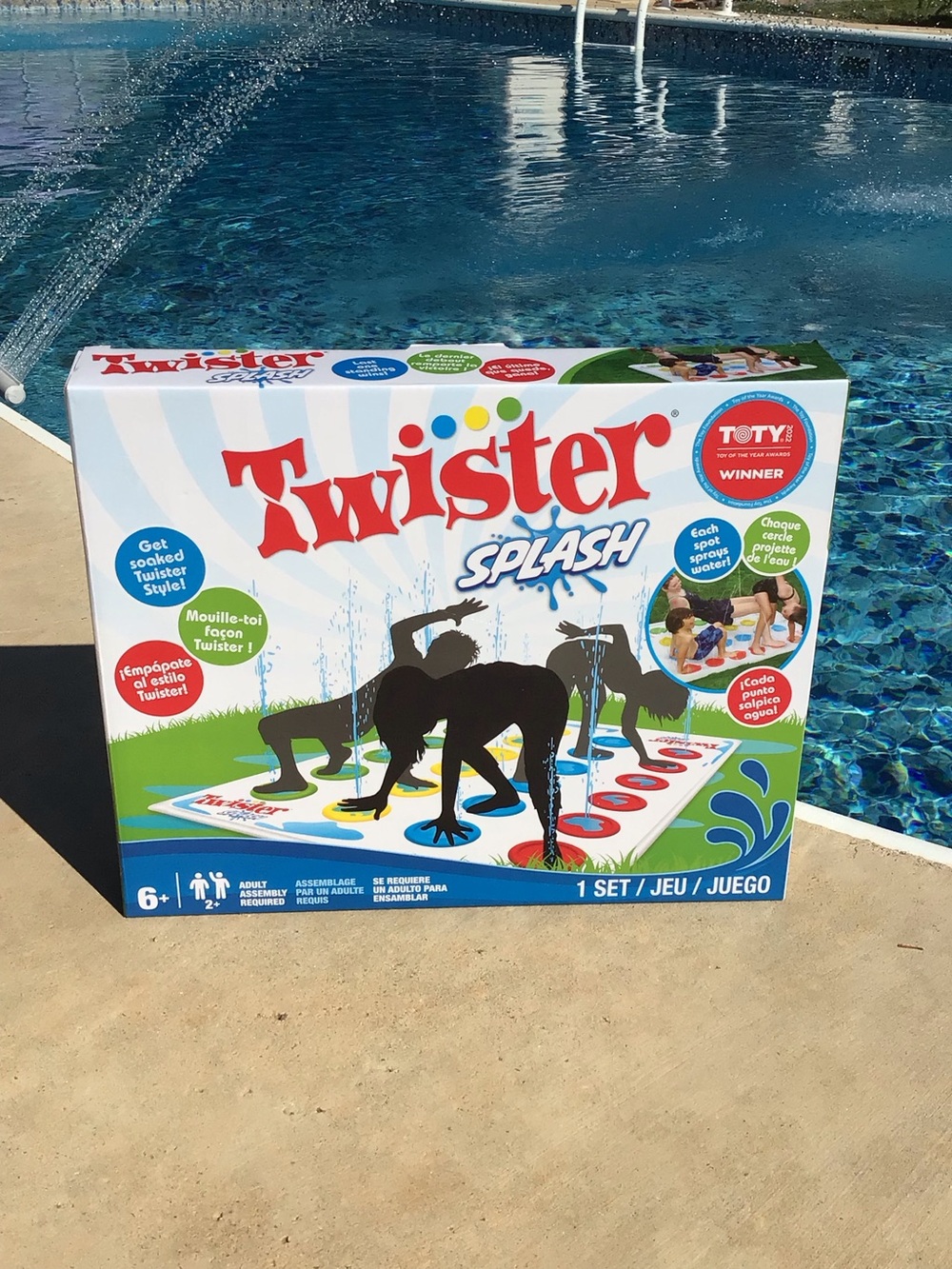Hasbro Twister Splash Outdoor Water Game Sprinkler Mat Backyard Summer Fun NIB